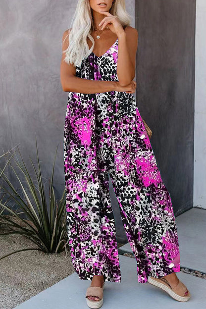 Mono holgado informal con cuello en V y bolsillos con estampado urbano