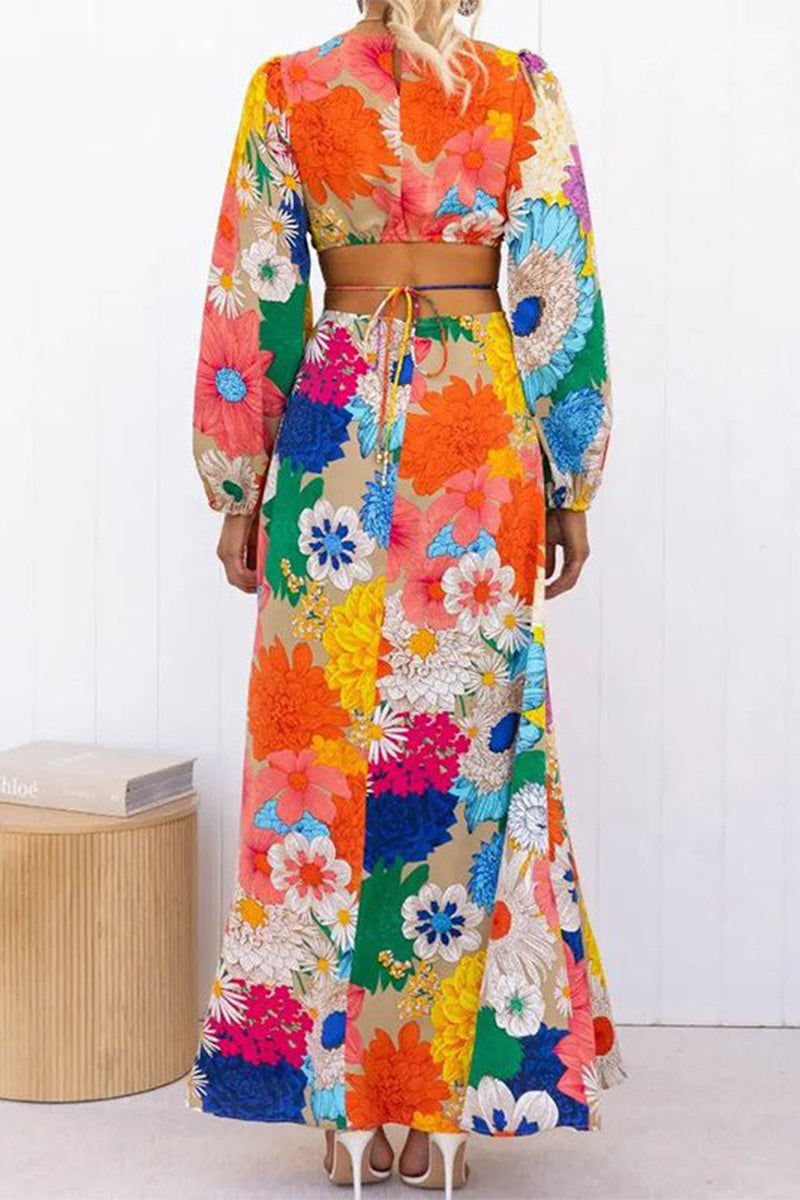 Elegantes vestidos de corte A con escote en V y frenillo floral