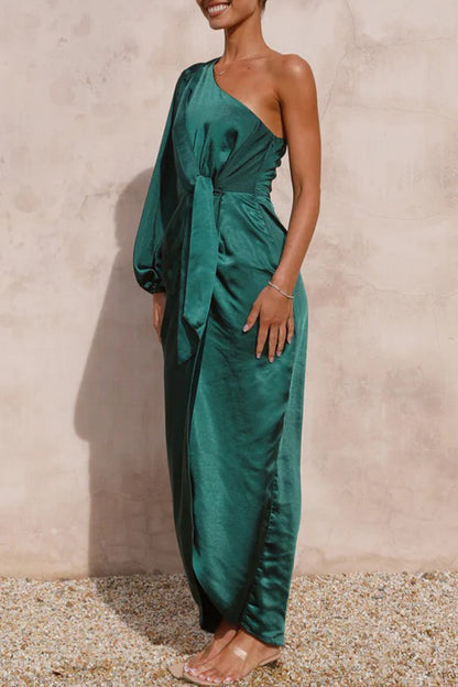 Elegante vestido asimétrico de cuello oblicuo con frenillo liso irregular (6 colores)