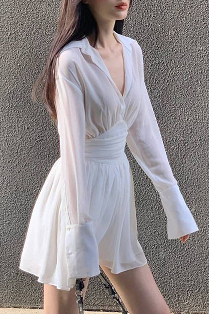 Vestidos elegantes y dulces con falda y cintura con cuello vuelto y hebilla sólida