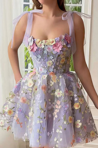 Vestidos de princesa con cuello cuadrado, apliques bordados elegantes y dulces