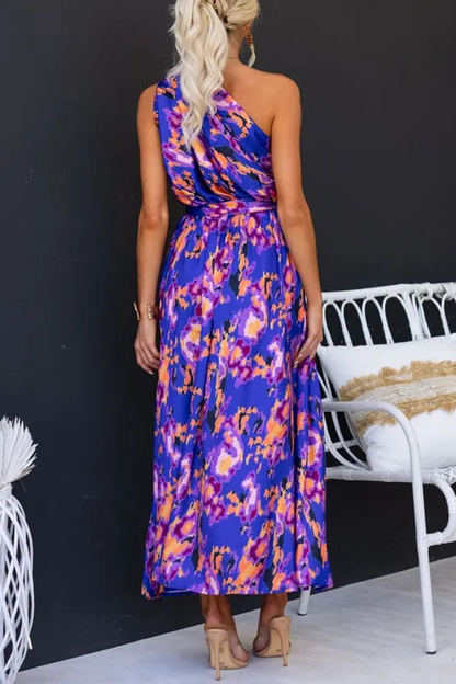 Vestidos sexis con falda y cintura oblicua con cuello y espalda descubierta y flores