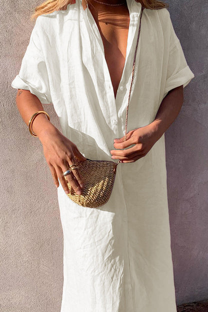 Vestido camisero informal sencillo con botones lisos y cuello vuelto