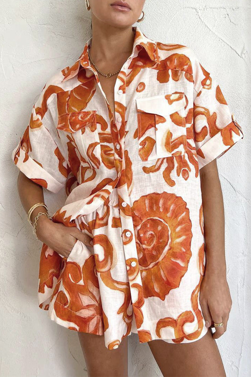 Conjunto informal de dos piezas con cuello vuelto, manga corta y bolsillo estampado sin posicionamiento