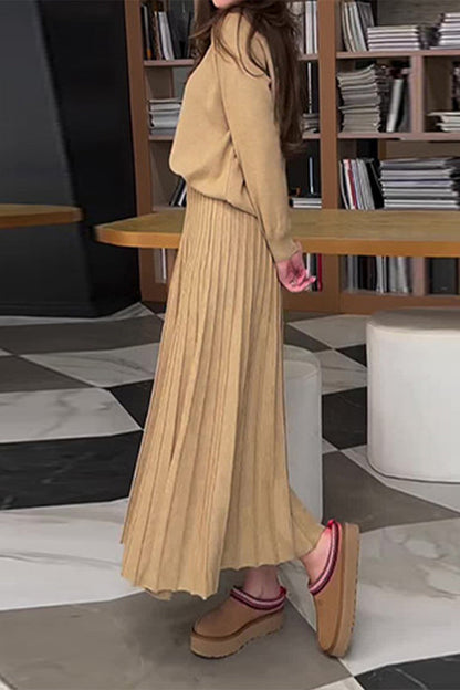 Elegante conjunto de dos piezas de manga larga con cuello redondo y pliegues sólidos