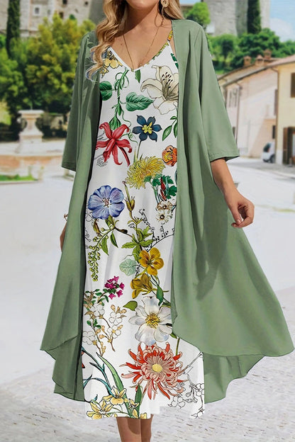 Conjunto de dos piezas con media manga y escote en V con estampado floral sexy