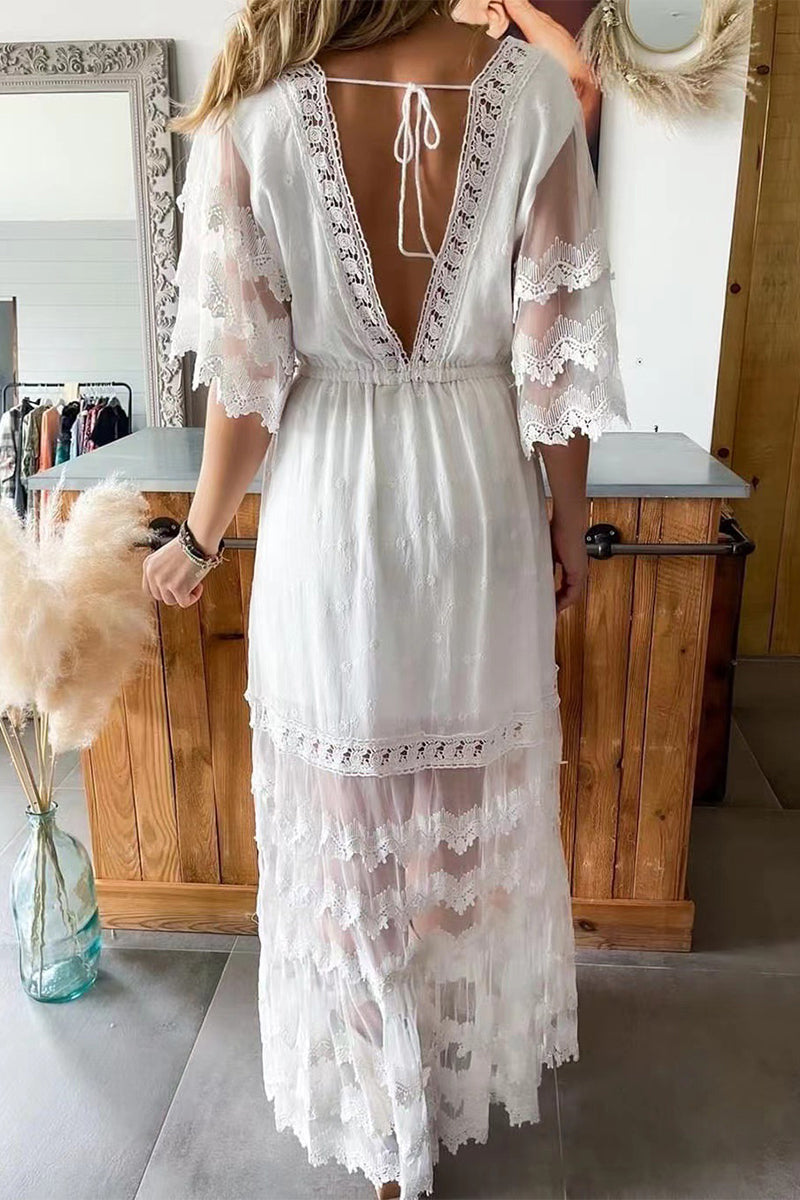 Vestidos sexis de vacaciones con encaje liso y borlas, escote en V y corte A