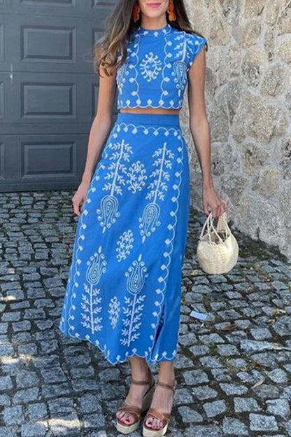 Conjunto informal de dos piezas con estampado geométrico y manga corta tipo vendaje para vacaciones