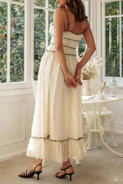 Vestido sexy de vacaciones con escote en U, espalda descubierta y frenillo liso