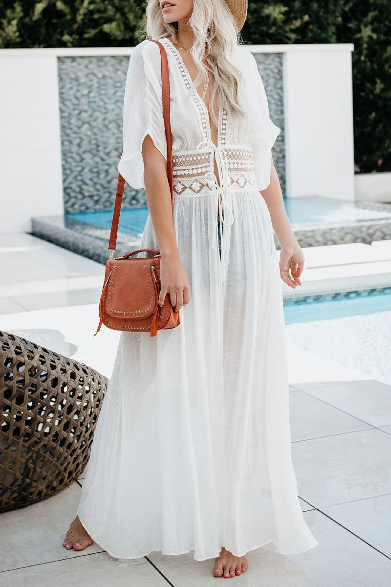 Traje de baño sexy de vacaciones con encaje sólido y ahuecado