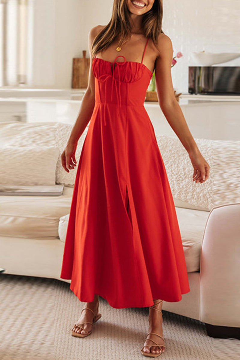 Vestido sexy de tirantes con escote en U y pliegues de frenillo liso