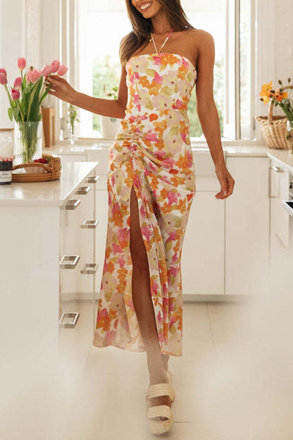 Vestido sexy con estampado floral, cuello halter asimétrico, sin mangas y abertura con cordón