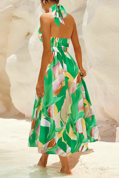 Vestidos bohemios elegantes con estampado floral en contraste y cuello mandarín