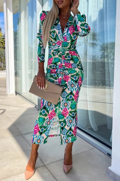 Vestidos vintage elegantes con flores, escote en V y falda de un solo paso