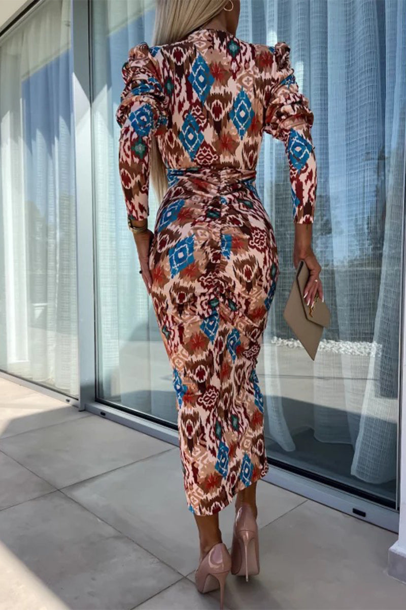 Vestidos vintage elegantes con flores, escote en V y falda de un solo paso