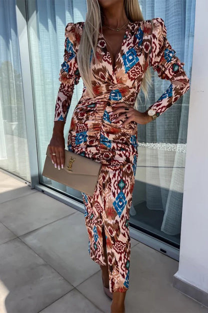 Vestidos vintage elegantes con flores, escote en V y falda de un solo paso