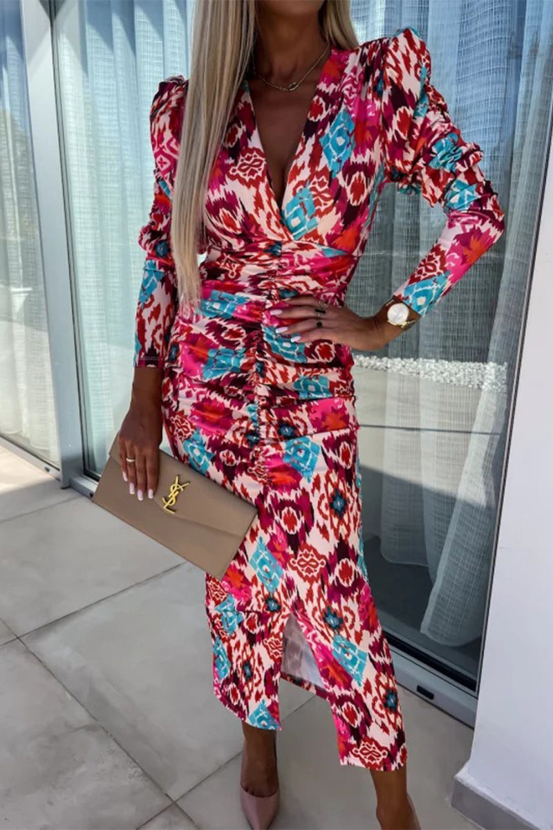 Vestidos vintage elegantes con flores, escote en V y falda de un solo paso