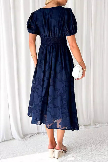 Elegante vestido de encaje liso con bolsillos y escote en V (3 colores)