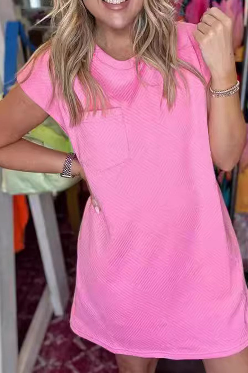 Vestido informal sencillo de manga corta con cuello redondo y bolsillos lisos