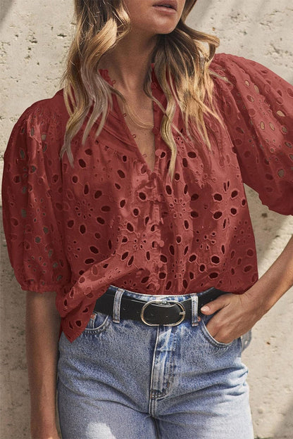 Tops casuales de cuello mandarín con hebilla hueca y sólidos