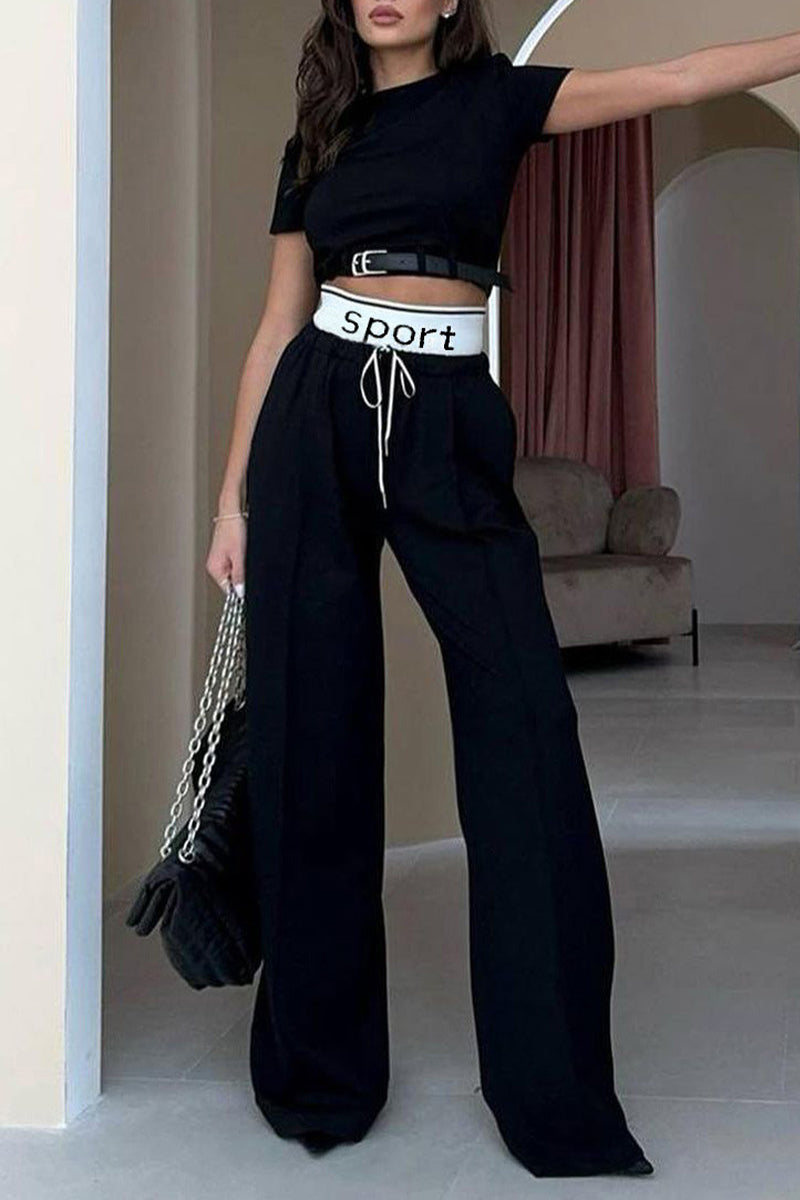 Conjunto informal de dos piezas de estilo británico, liso, con cordón y cinturón, cuello redondo, manga corta