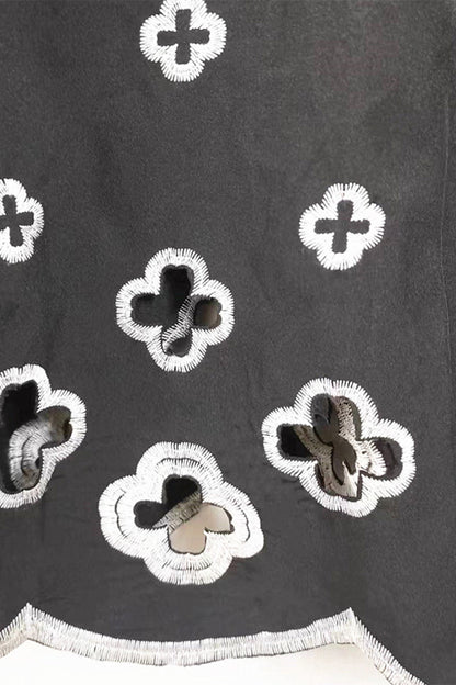 Conjunto informal de dos piezas con cuello vuelto, manga larga, estampado floral y gancho liso