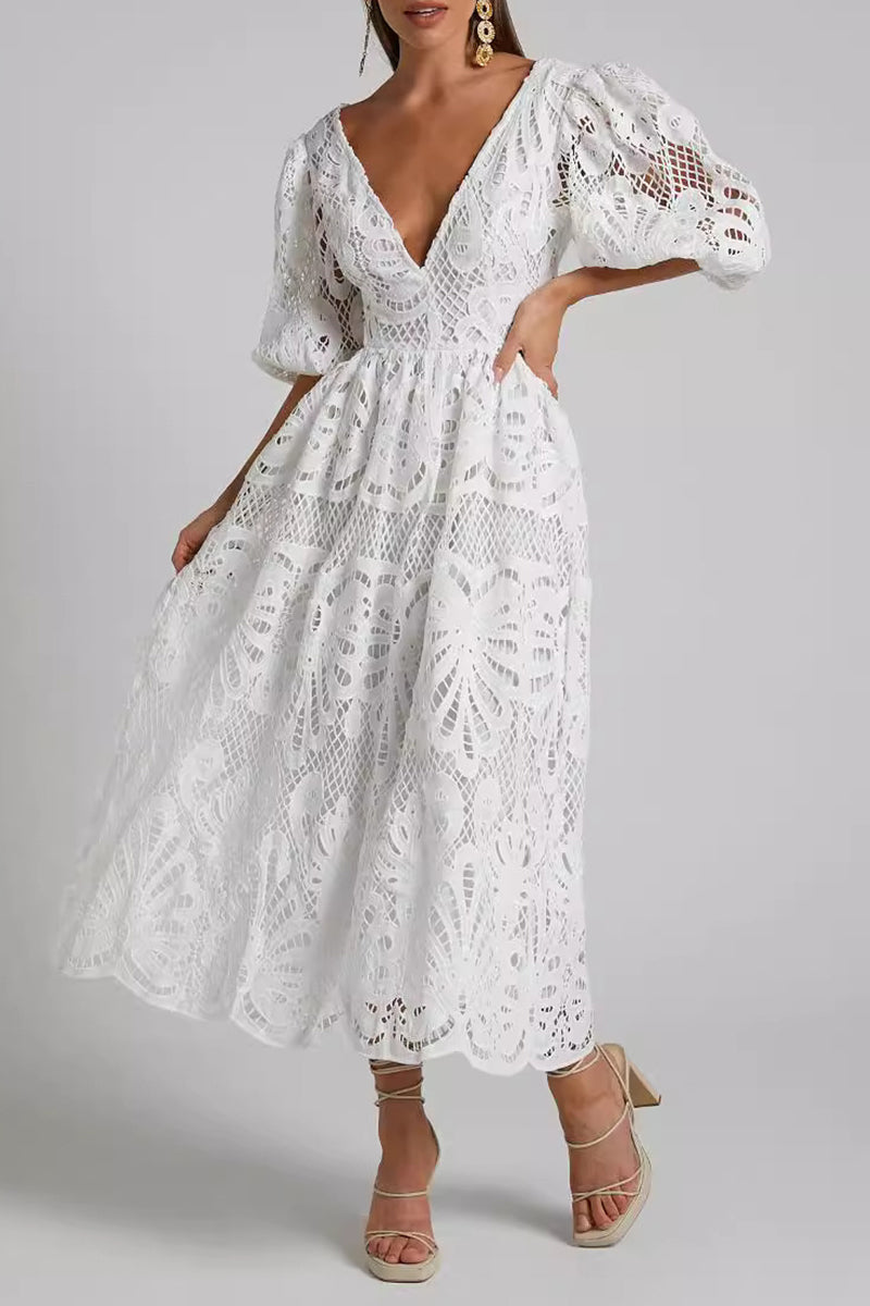 Vestido sexy de encaje liso bordado con escote en V ahuecado (4 colores)