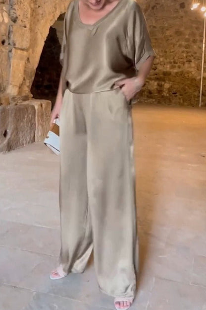 Conjunto informal sencillo de dos piezas con cuello en V, manga corta y bolsillos lisos (10 colores)