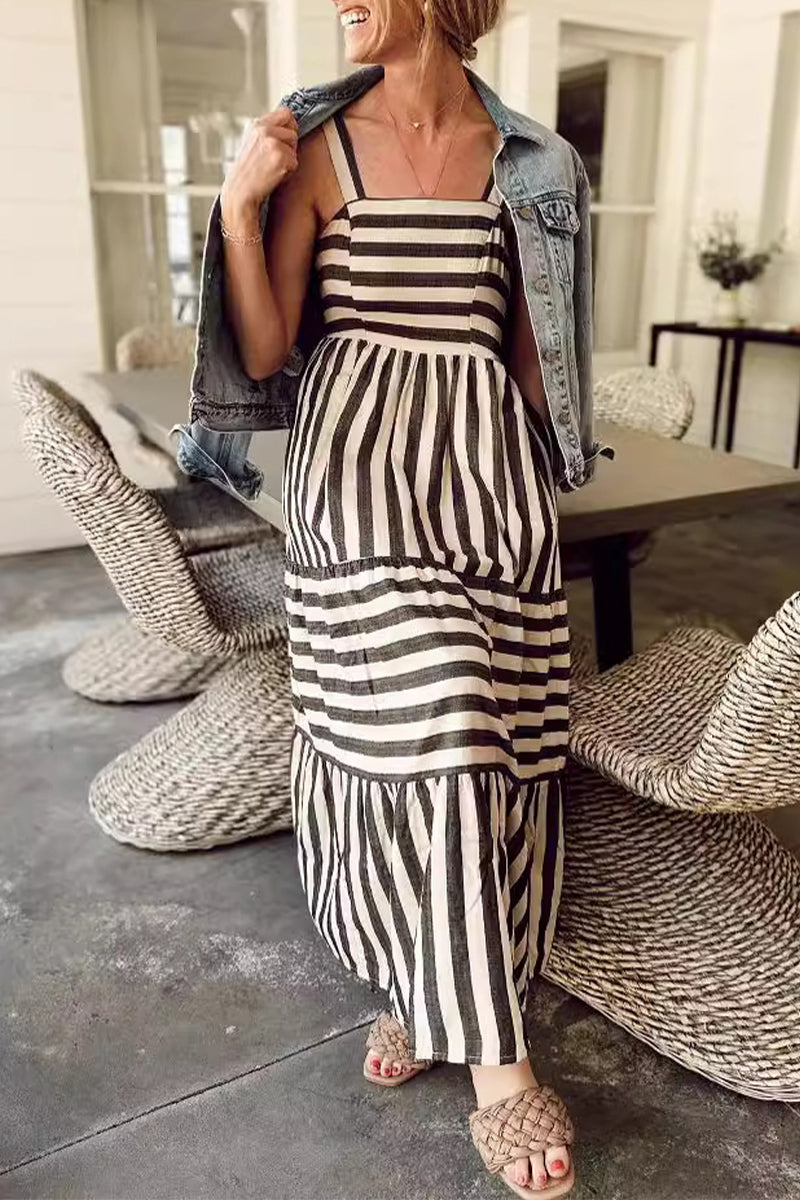 Vestidos de tirantes con cuello cuadrado y patchwork con estampado de rayas