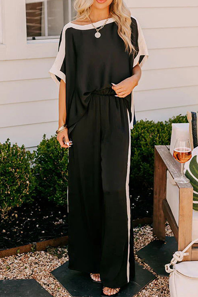 Conjunto de dos piezas informal de rayas con cuello oblicuo y media manga