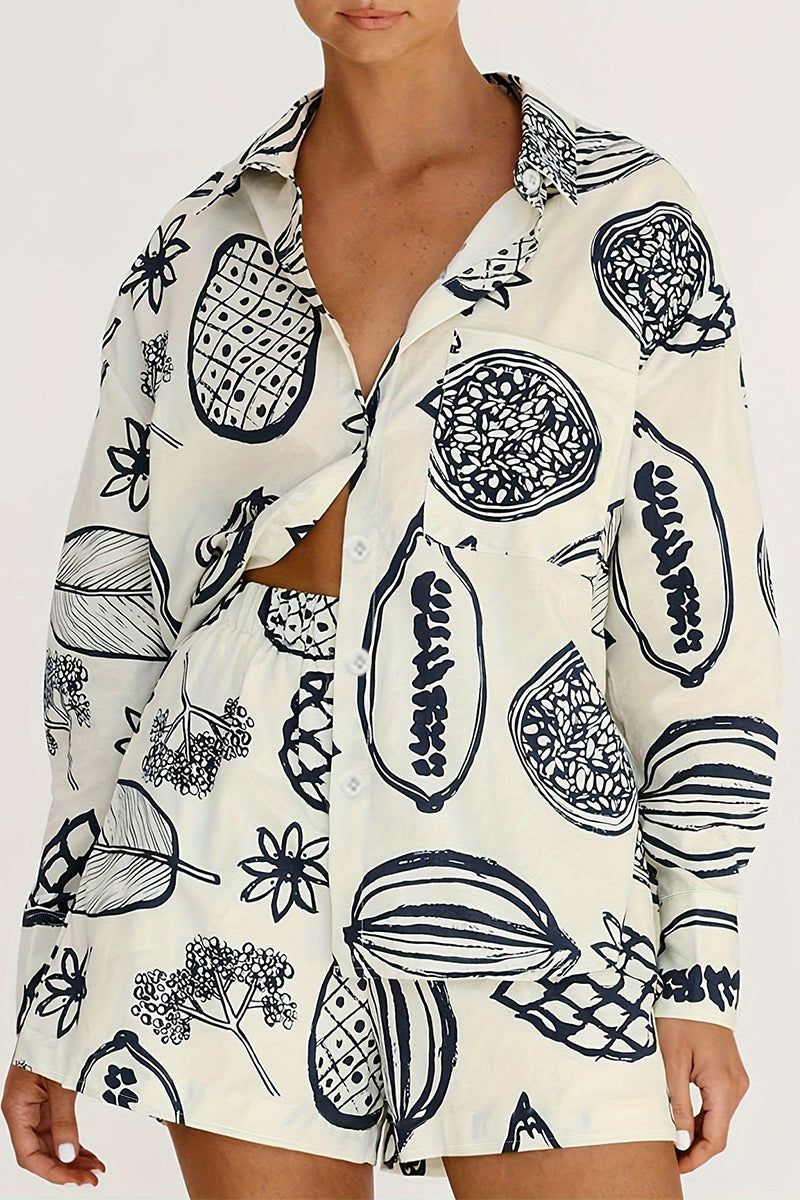 Conjunto de dos piezas con cuello vuelto, manga larga y bolsillo con estampado de grafiti informal