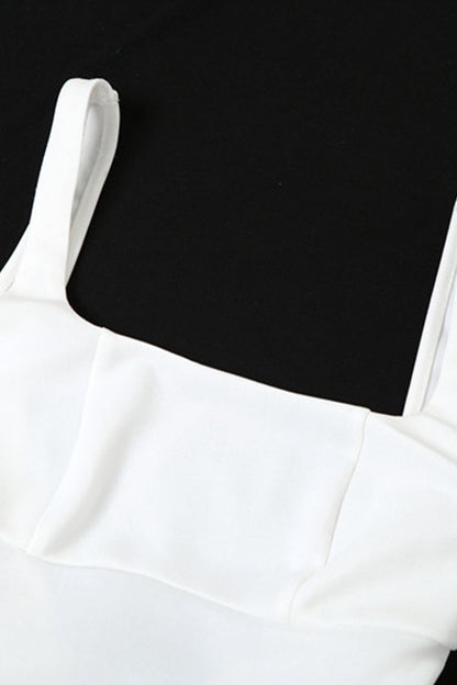 Vestidos de noche de dulce sencillez, lisos, sin espalda y con lazo y cuello cuadrado