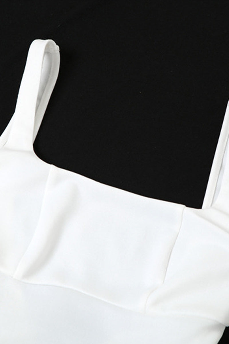 Vestidos de noche de dulce sencillez, lisos, sin espalda y con lazo y cuello cuadrado