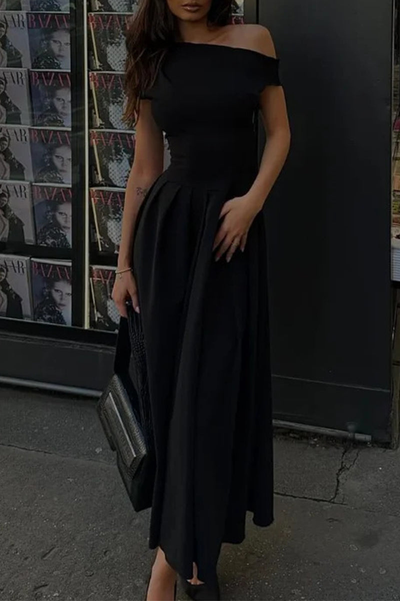 Vestidos elegantes de corte A con cuello oblicuo y pliegues sólidos y simplicidad