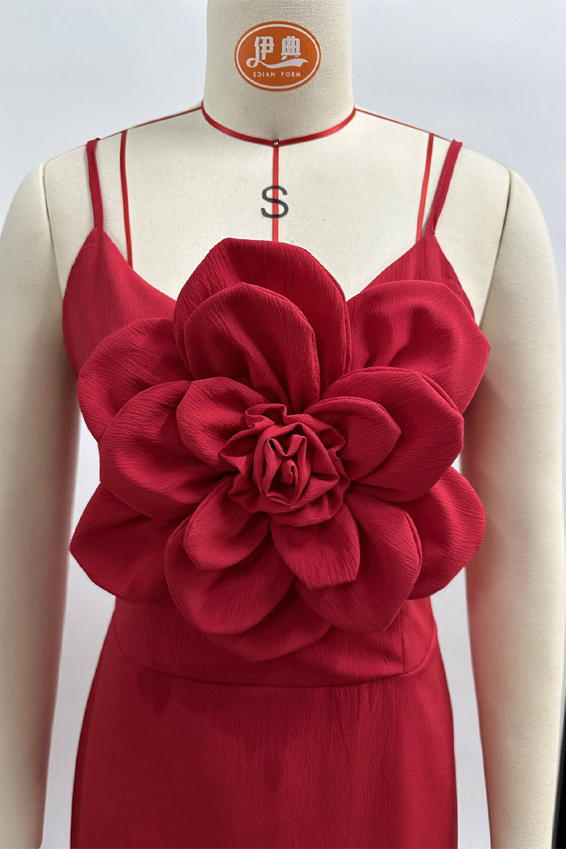 Vestidos de tirantes con flores de colores sólidos de celebridades