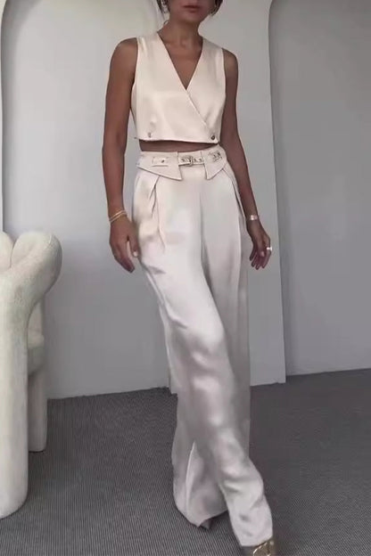 Conjunto informal de dos piezas sin mangas con cuello en V y bolsillos de color sólido