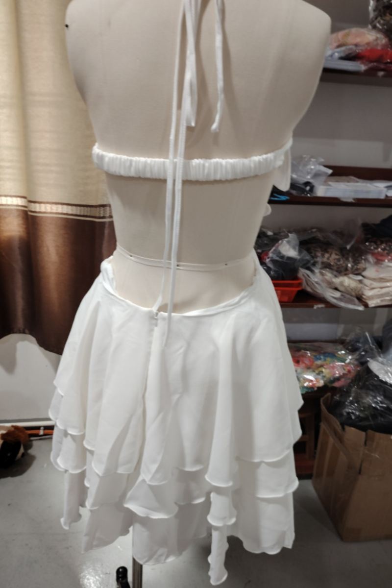 Vestidos sexis de color sólido con encaje, espalda descubierta y falda estilo pastel estilo halter