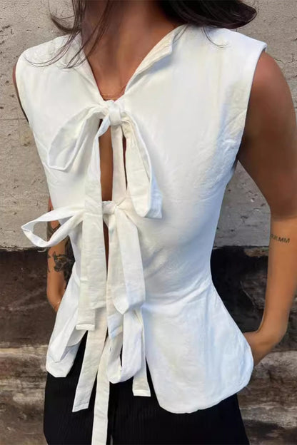 Tops sexys de color sólido con cordones y cuello en V