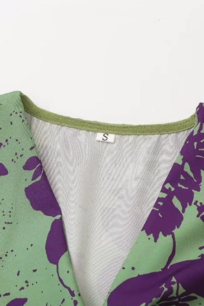 Vestidos sexis de corte A con escote en V fruncido y encaje con estampado floral