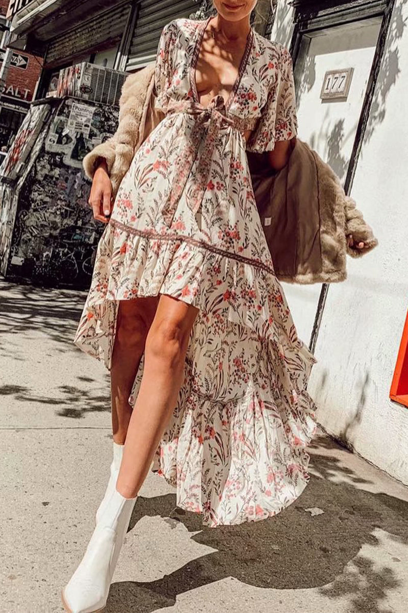Vestidos sexis de vacaciones con estampado floral, calados, con cordones y cuello en V irregulares