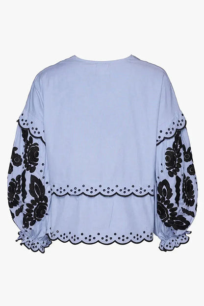 Blusas casuales de color sólido con encaje, cuello en V y patchwork (3 colores)