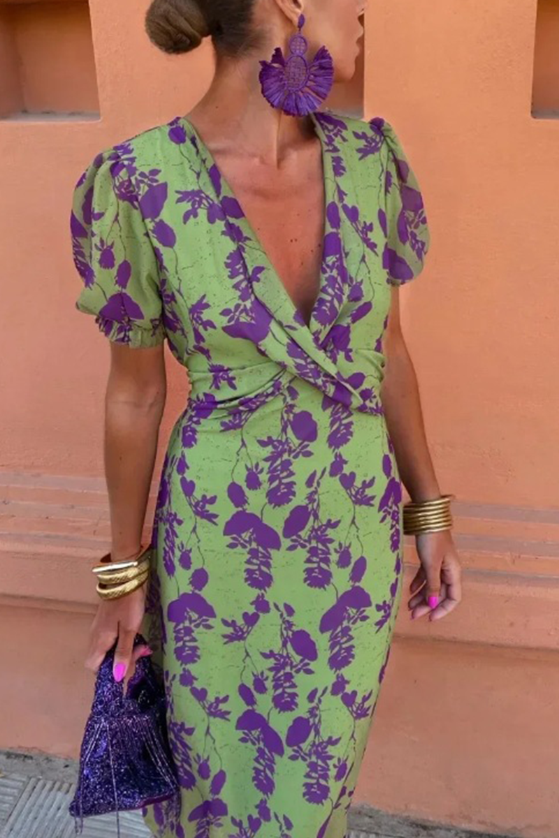 Vestidos sexis de corte A con escote en V fruncido y encaje con estampado floral