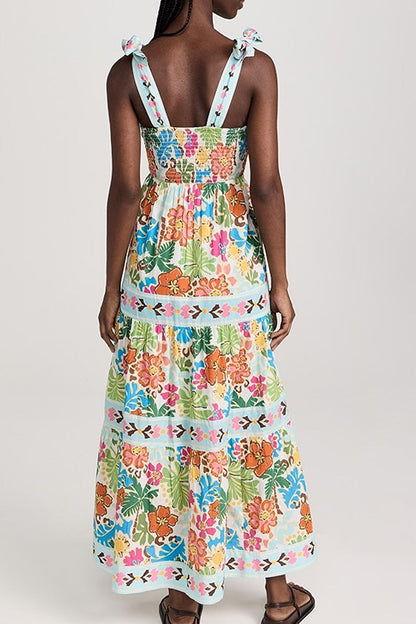 Vestidos largos con cuello cuadrado y diseño de patchwork con tirantes y espalda descubierta con estampado de celebridades