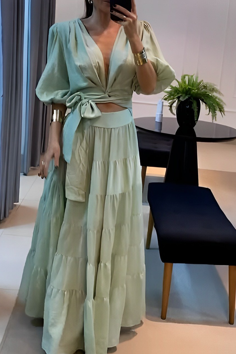 Conjunto de dos piezas sexy de diario con encaje, escote en V fruncido y media manga, color sólido