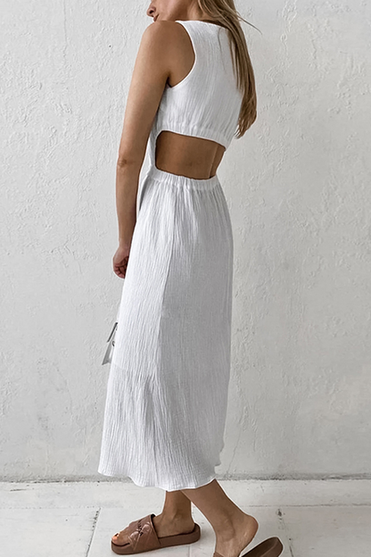 Vestidos casuales de calle de color sólido con agujeros y cuello redondo sin mangas