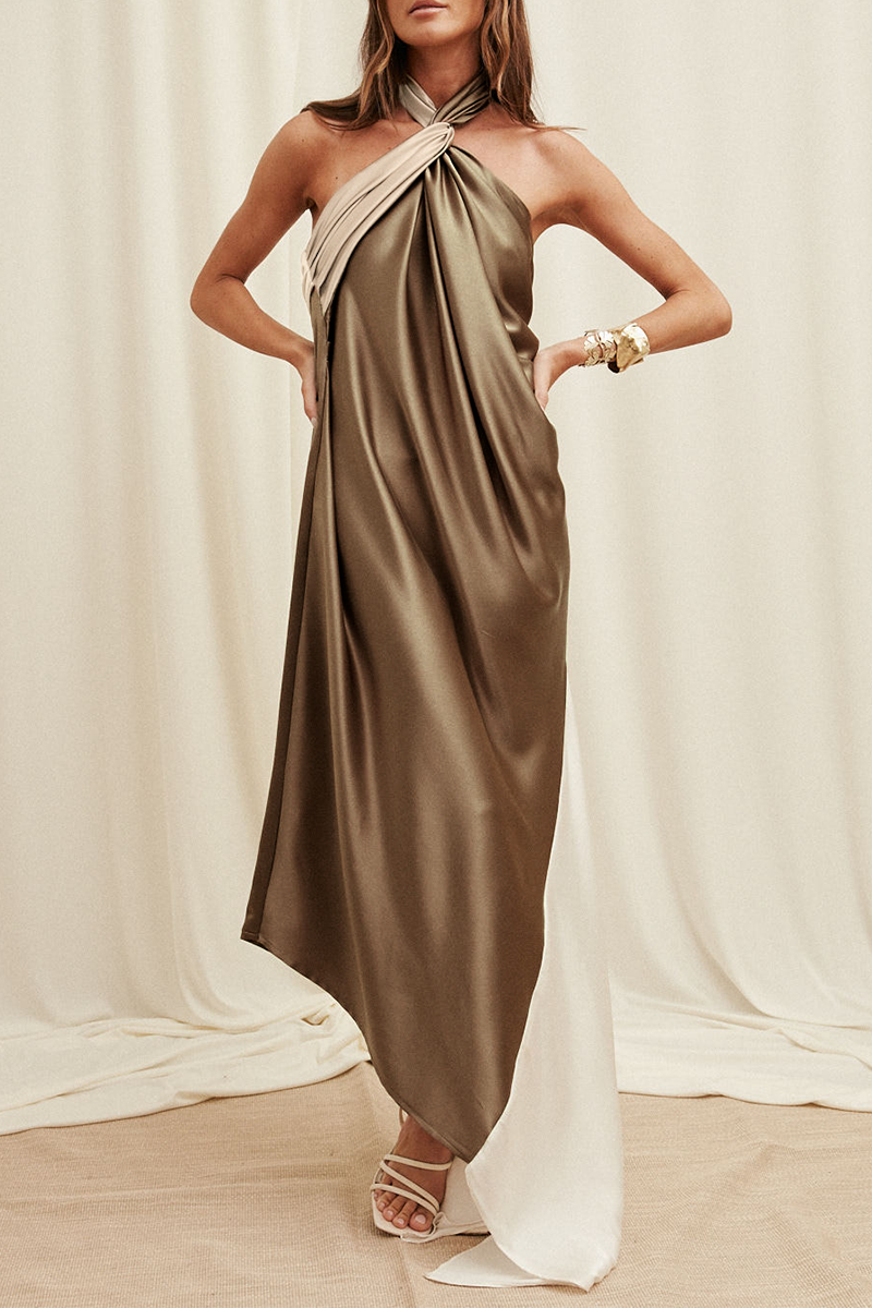 Vestidos casuales con cuello halter, contraste irregular y patchwork con bloques de color