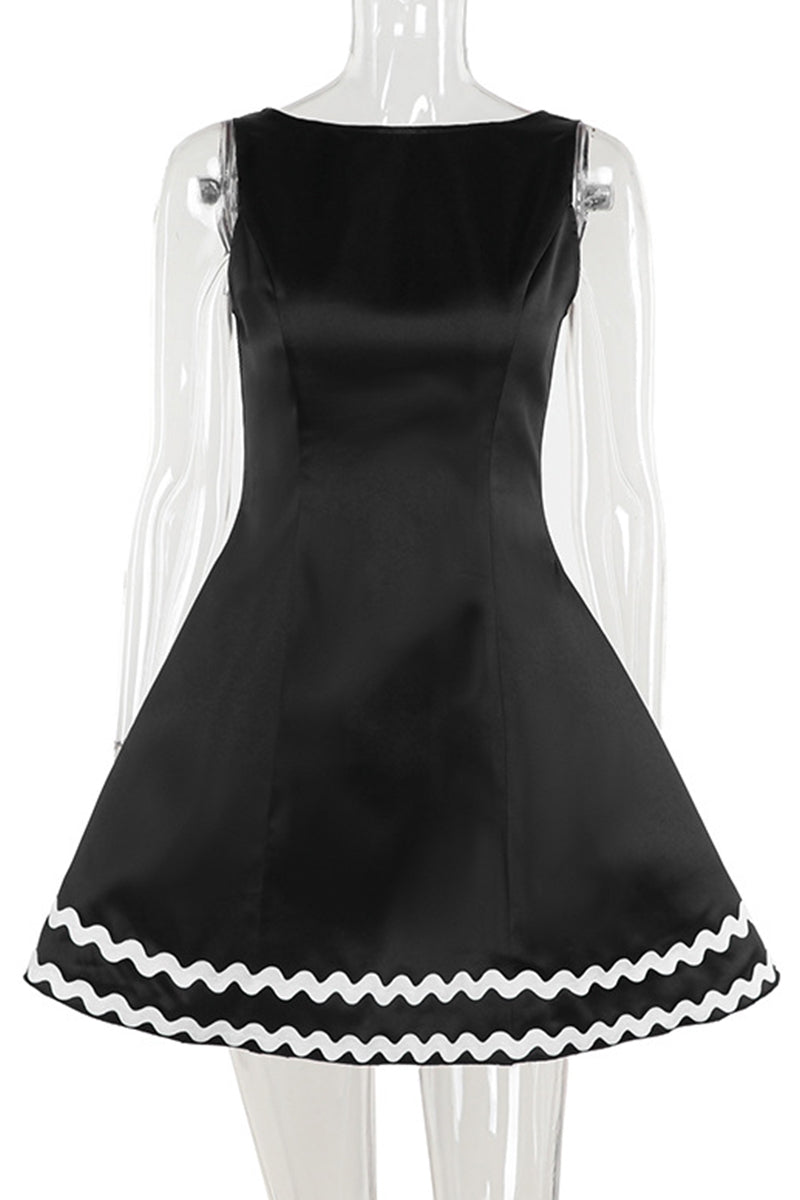 Vestidos sexis de celebridades con cuello redondo, espalda descubierta y patchwork en color liso