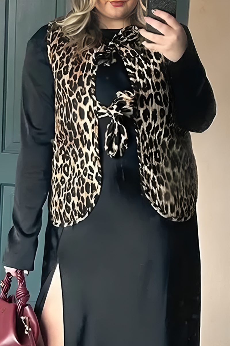 Tops casuales de cuello redondo con parches y cordones con estampado de leopardo