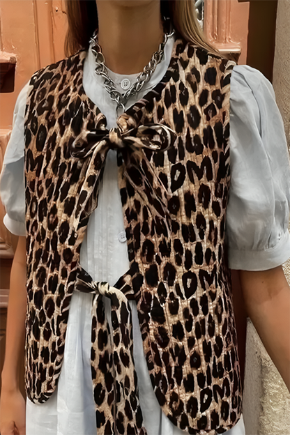 Tops casuales de cuello redondo con parches y cordones con estampado de leopardo