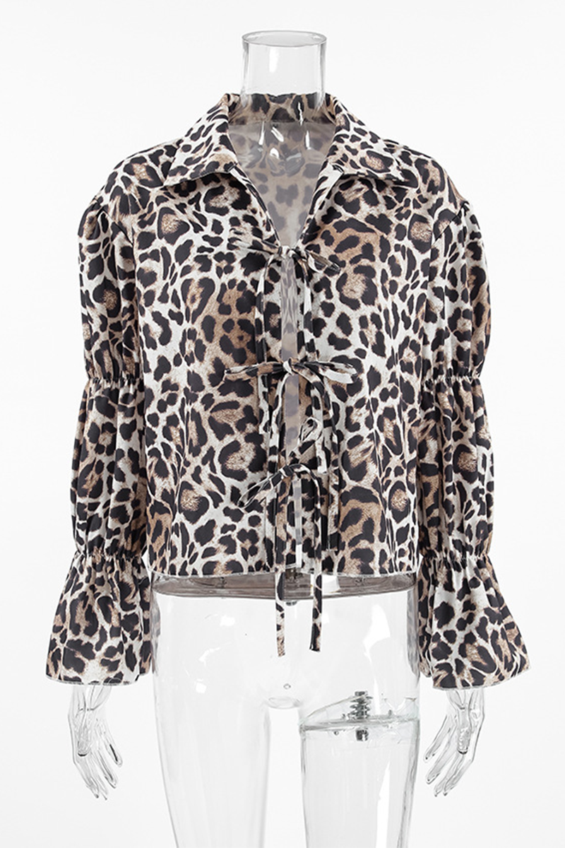 Blusas casuales con cuello vuelto, cordones y estampado de leopardo